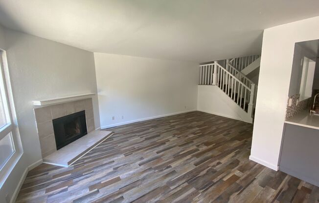 Spacious Two Story Condo Available Now in Vista! (2 Bed, 1.5 Bath)