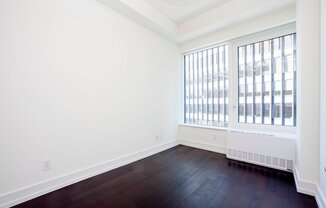 2 beds, 2 baths, $7,700, Unit 9D