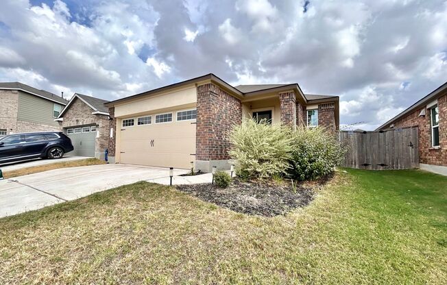 3 BR / 2 BA Home for Rent in Hutto