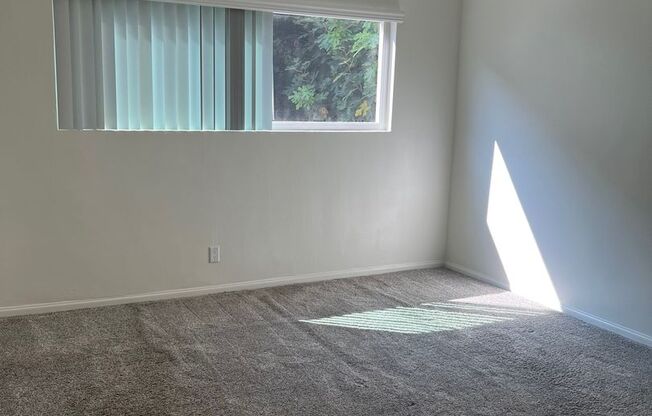 1 bed, 1 bath, 792 sqft, $1,975, Unit 06