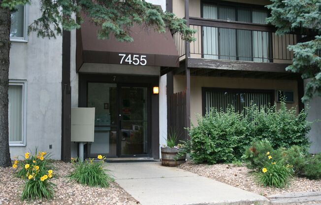 Cedar Pond Apartments - 7455