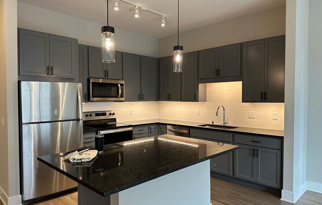 2 beds, 2 baths, 1,170 sqft, $2,450, Unit 214