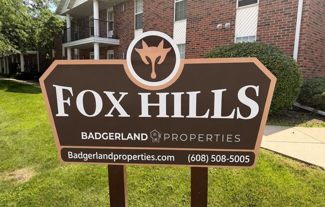 Fox Hills Apartments