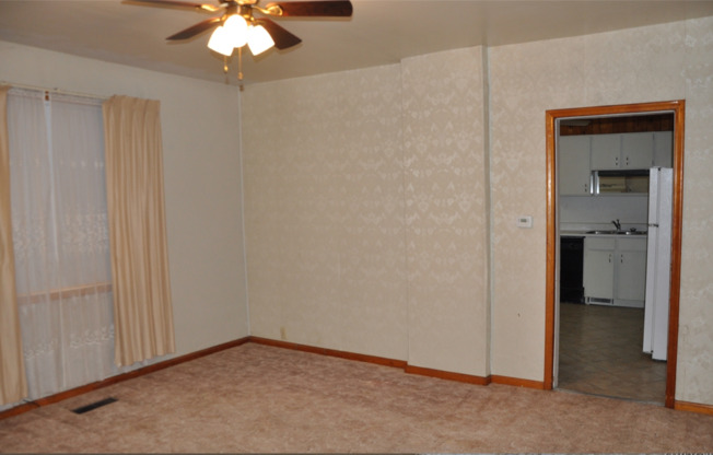 Cute 2 bedroom 1 bath in Lehi!