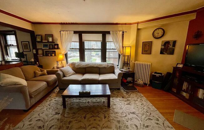 2518 N Lake Dr.