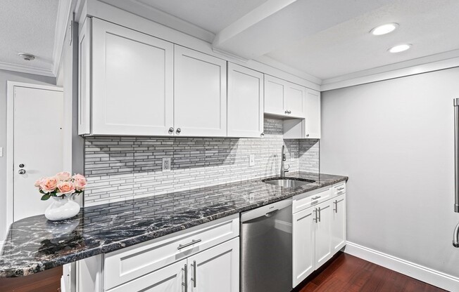 1 bed, 1 bath, 624 sqft, $2,950, Unit 7A