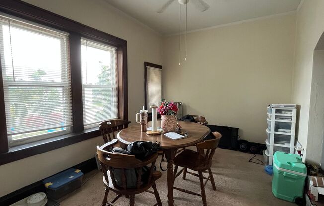 1 bed, 1 bath, $895, Unit 5