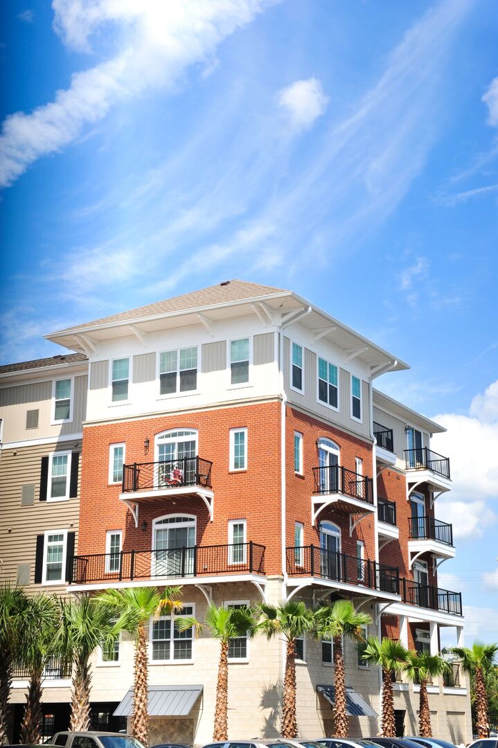 The Flats at 4200
