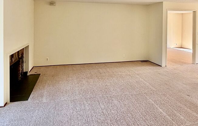 4 Bed / 2.5 Bath Bellevue rambler $4,295/month