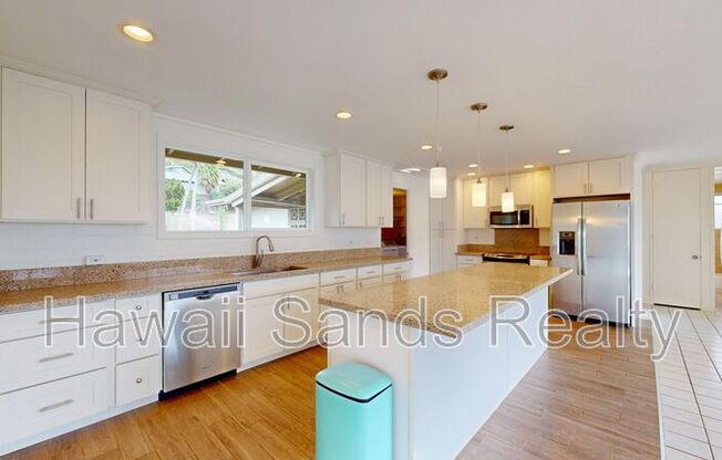 366 POIPU DR