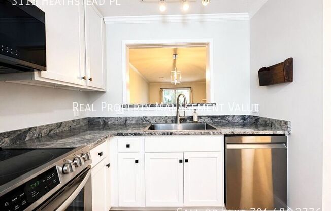 3113 HEATHSTEAD PL