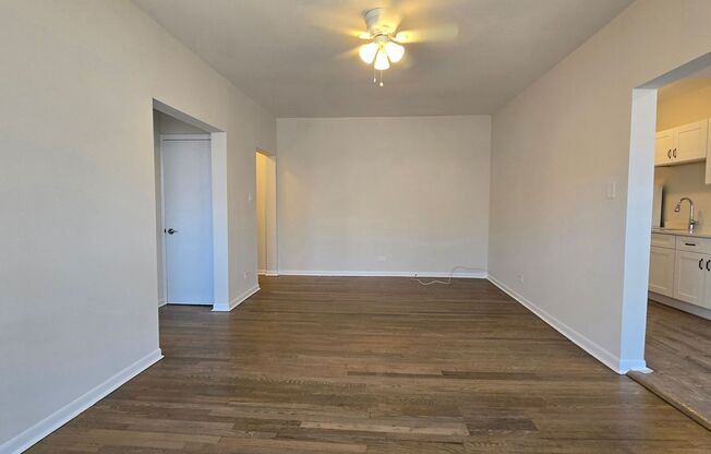Studio, 1 bath, 550 sqft, $1,300, Unit 7724 3D