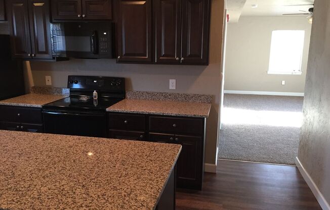 1 bed, 1 bath, $1,025, Unit Apt 507