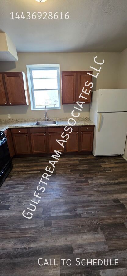 109 N WHEELER AVE