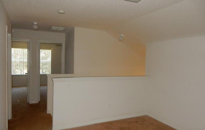 Nice 4/2 Two-Story Home in Seminole County Winter Park - Bear Gully Forest!