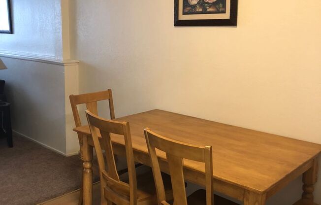 1 bed, 1 bath, 695 sqft, $950, Unit 205