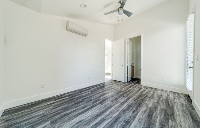 1 bed, 1 bath, 551 sqft, $1,325, Unit B