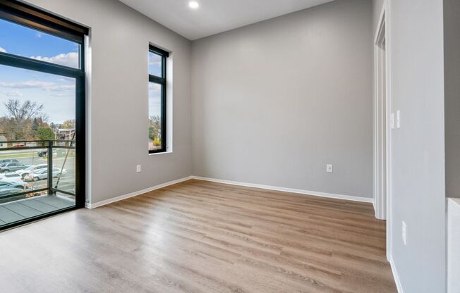 Studio, 1 bath, 390 sqft, $1,150