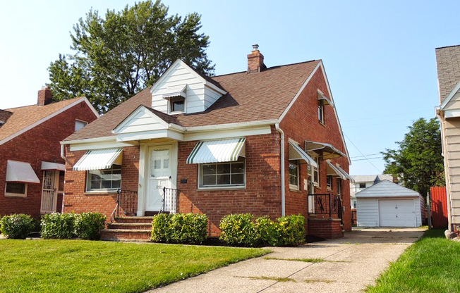 3 Bedroom - 1.5 Bathroom Home for Rent!