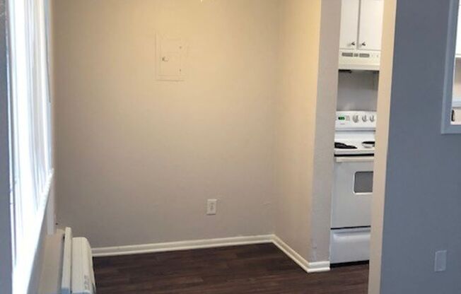 1 bed, 1 bath, 500 sqft, $1,190, Unit 304