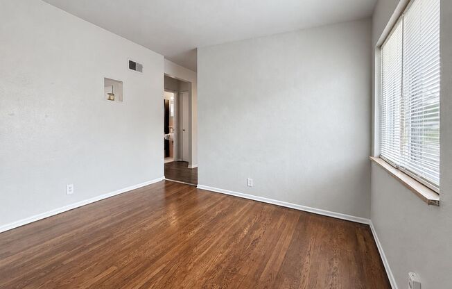 1 bed, 1 bath, 650 sqft, $895, Unit 2823-E