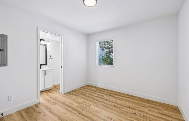 1 bed, 1 bath, 465 sqft, $2,245, Unit 57