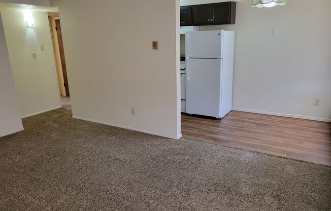 1 bed, 1 bath, $675, Unit 16