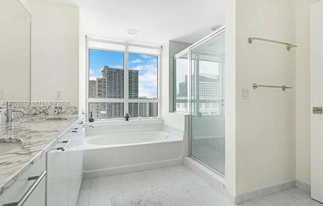 2 beds, 2.5 baths, $6,500, Unit # 3710
