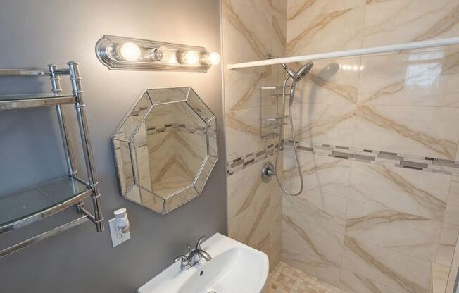 Kravich - 170 NW 204 St