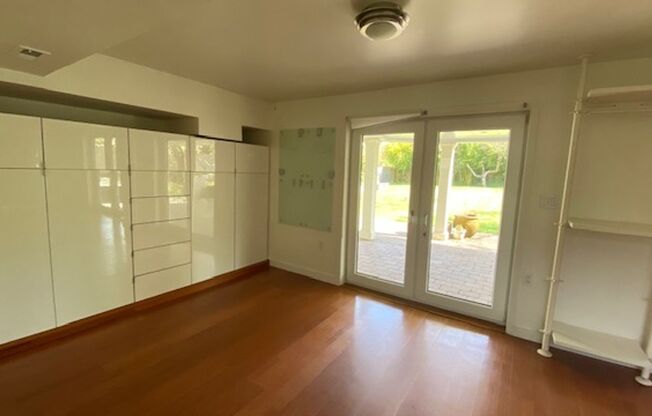 3 beds, 3 baths, $4,100