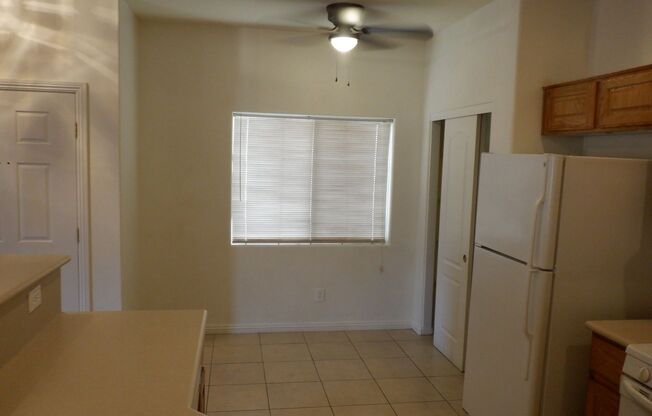 3 beds, 2.5 baths, $1,625, Unit # 102