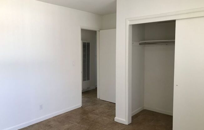 3 beds, 2 baths, 1,000 sqft, $3,295