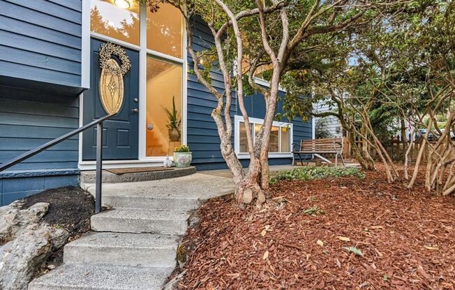 4 Beds and 2 Baths Beautiful Bellevue Single-family Home is Available for Rent!