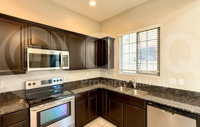 4 beds, 3.5 baths, 1,928 sqft, $2,299, Unit 1043