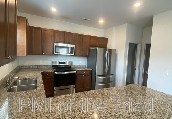 430 INFINITY CIR