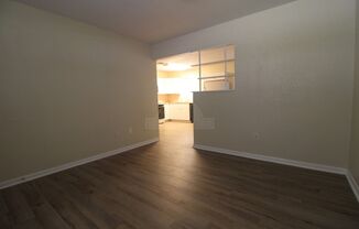 3 beds, 1 bath, $1,000