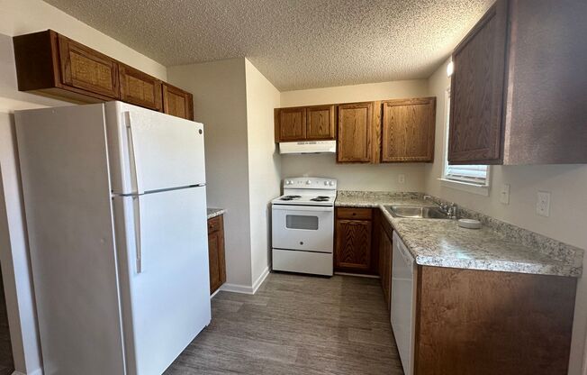 2 beds, 1 bath, $850