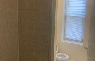 3 beds, 1 bath, 1,400 sqft, $1,575, Unit 4530-C17