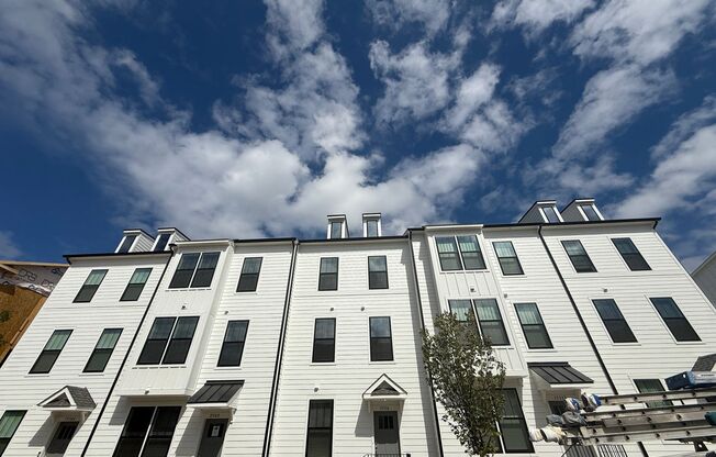 Brand New Townhome in the heart of Ballantyne!!