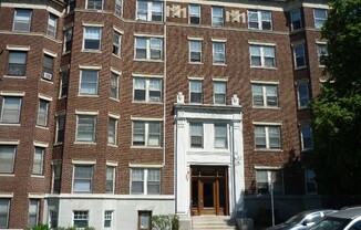 1481 COMMONWEALTH AVE