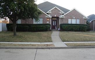 3824 Lowrey Way