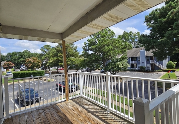 403 RESORT CT