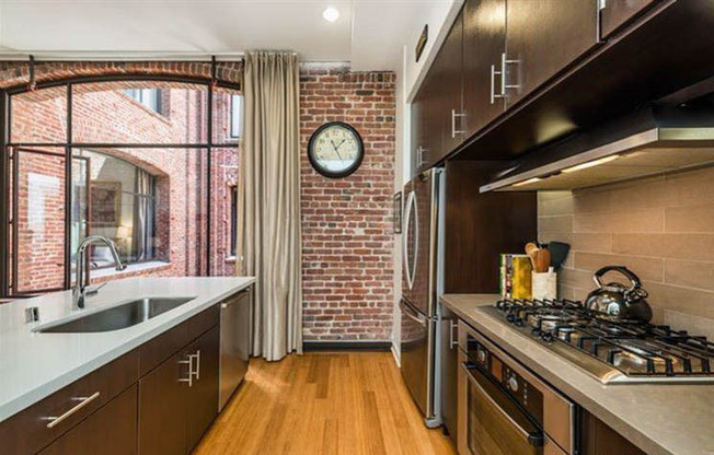 Financial District Gem! 2BR/2BA Luxury Condo in Historic One Ecker Building! -PROGRESSIVE