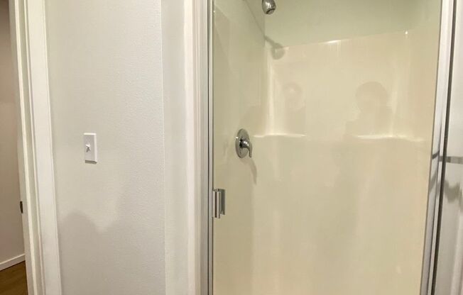 Studio, 1 bath, 175 sqft, $1,495, Unit 1202