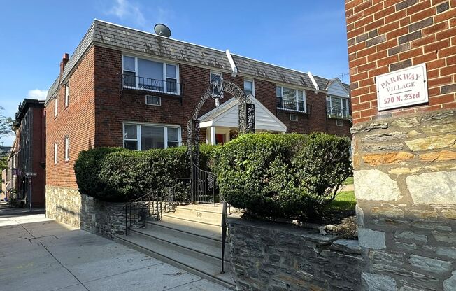 Charming 2-Bedroom Apartment at Parkway Village! One-Car Garage Included!