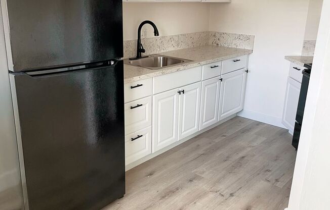 1 bed, 1 bath, 750 sqft, $1,375, Unit 71