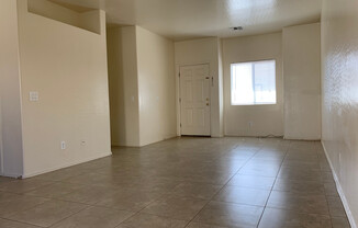 Very nice 3 bedroom 2 bath home in San Tan Valley