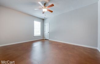 2538 University Dr - University Upstairs