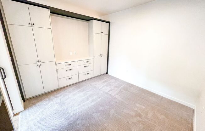 1 bed, 1 bath, 512 sqft, $2,895, Unit 207