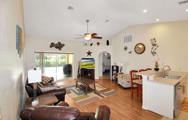 North Port Annual Pool Home for Rent